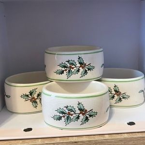 Set of 4 ceramic Spode napkin rings